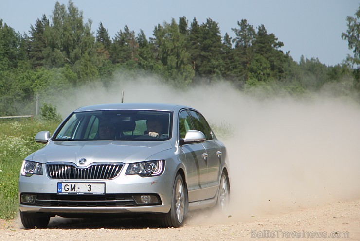 Ar jauno Škoda Superb dodamies ceļojumā uz Latgali 124537