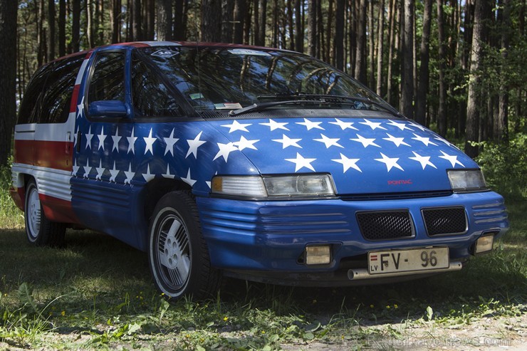 Saulkrastos norisinās amerikāņu auto salidojums Saulkrasti 2014. Wanted! 124712