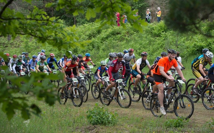 15. jūnijā gleznainajā Vietalvas apkārtnē norisinājās SEB MTB maratona 3. posms. Vairāk www.velo.lv 125152