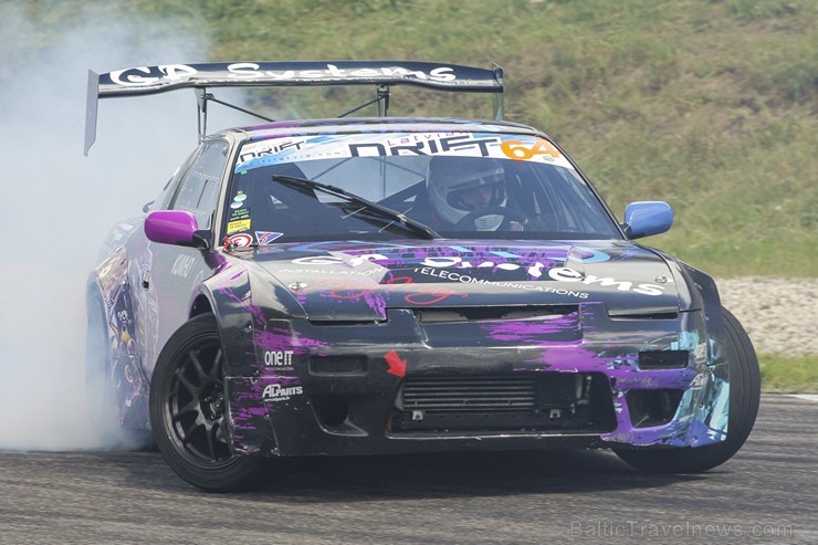 Aizvadīts drifta sacensību Riga Drift Challenge 2. posms 125182