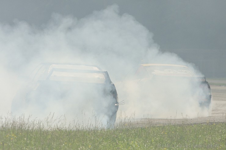 Aizvadīts drifta sacensību Riga Drift Challenge 2. posms 125210