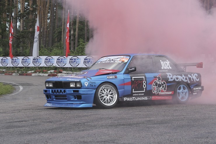 Aizvadīts drifta sacensību Riga Drift Challenge 2. posms 125219