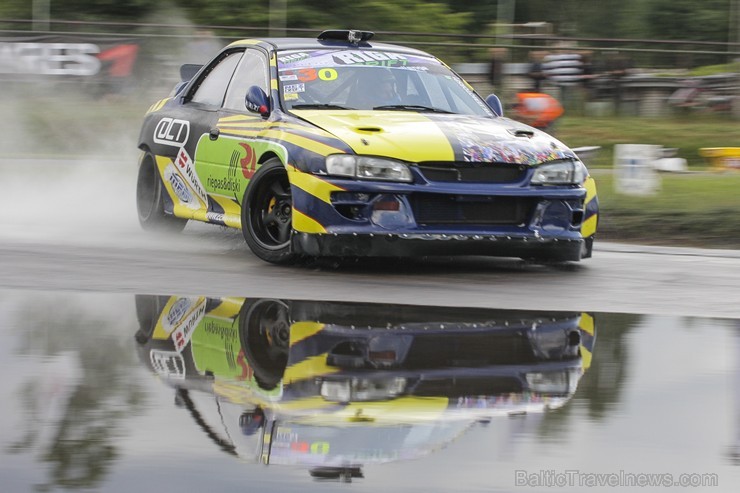 Aizvadīts drifta sacensību Riga Drift Challenge 2. posms 125259