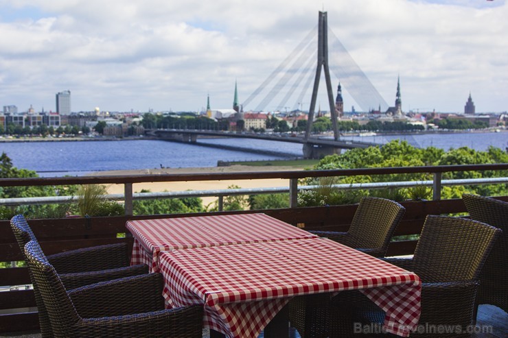 Hotel Islande vasaras sezonu uzsākusi viena no skaistākajām jumta terasēm 125362