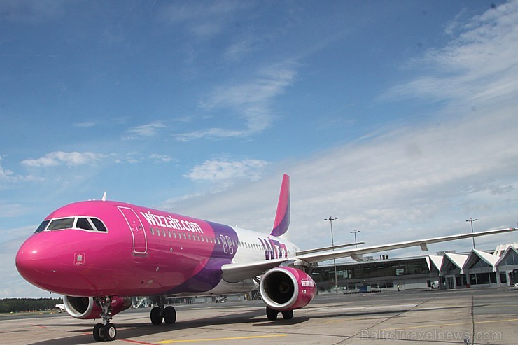 Ungāru zemo izmaksu lidsabiedrība «Wizz Air» nobāzējas Rīgā ar 8 galamērķiem 125648