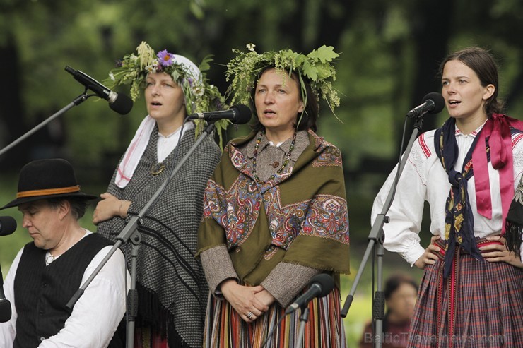 Jāņu ielīgošana Bastejkalnā 125922