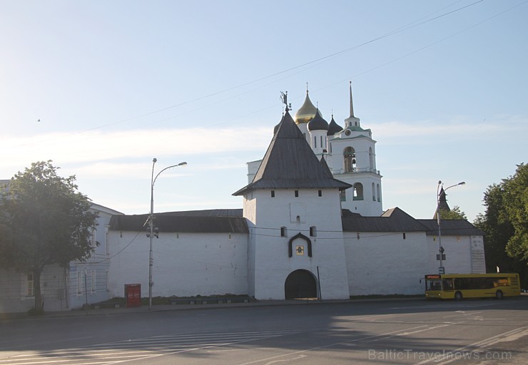 Apmeklējam Pleskavas kremli, ko cēla, lai aizsargātos no latgaļiem un igauņiem 126545