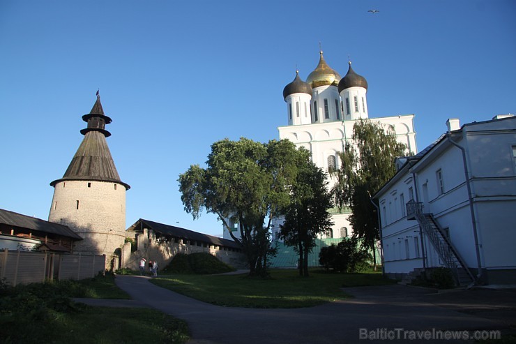 Apmeklējam Pleskavas kremli, ko cēla, lai aizsargātos no latgaļiem un igauņiem 126568