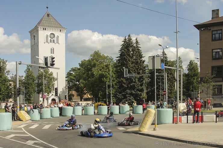 Jelgavā, Hercoga Jēkaba laukumā, norisinājušās kartinga sacensības 126715