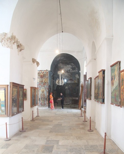 Travelnews.lv ar starptautiskā tūroperatora Go Adventure atbalstu apmeklē Svēto Barnabas klosteri Ziemeļkiprā, kas ir slavens ar unikālu ikonu kolekci 126931
