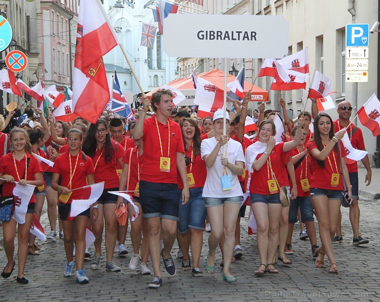 Pasaules koru olimpiādes gājiens Rīgas ielās norīt lielās ovācijās 128265