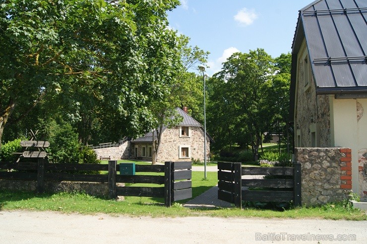 Ūdensdzirnas viesiem piedāvā nakšņošanas, ēdināšanas, izklaides un atpūtas pakalpojumus 128782