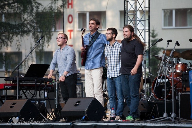 Līdz 26. jūlijam Minhauzena Undā notiek XVII starptautiskais Saulkrastu džeza festivāls «Saulkrasti Jazz 2014», kurā uzstājas izcili džeza mūziķi no 1 129164