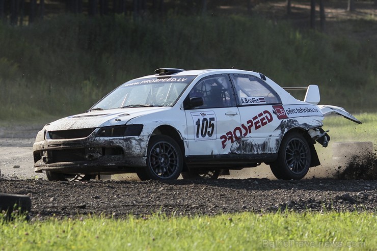 26.07.2014 sporta kompleksā 333 norisinājās Ziemeļeiropas zonas (NEZ) rallijkrosa čempionāta izšķirošais posms 129298