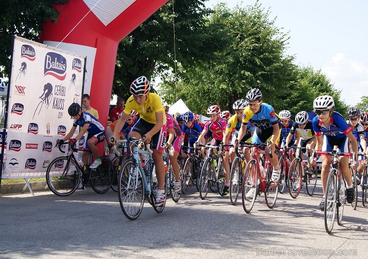 26.07.2014 Emīlijas Sonkas, kas pirms 50 gadiem izcīnīja pasaules čempiones riteņbraukšanā titulu, dzimtajā Alsungā tika aizvadīts kārtējais «Baltais  129308