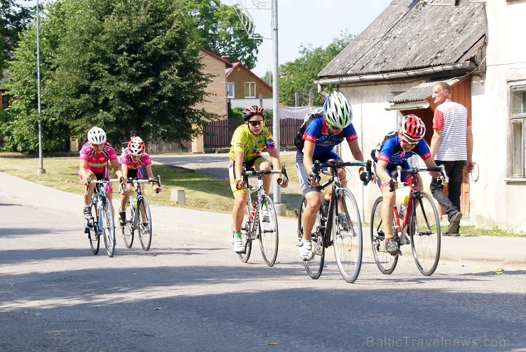 26.07.2014 Emīlijas Sonkas, kas pirms 50 gadiem izcīnīja pasaules čempiones riteņbraukšanā titulu, dzimtajā Alsungā tika aizvadīts kārtējais «Baltais  129316