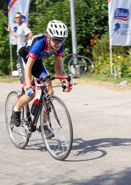 26.07.2014 Emīlijas Sonkas, kas pirms 50 gadiem izcīnīja pasaules čempiones riteņbraukšanā titulu, dzimtajā Alsungā tika aizvadīts kārtējais «Baltais  129317