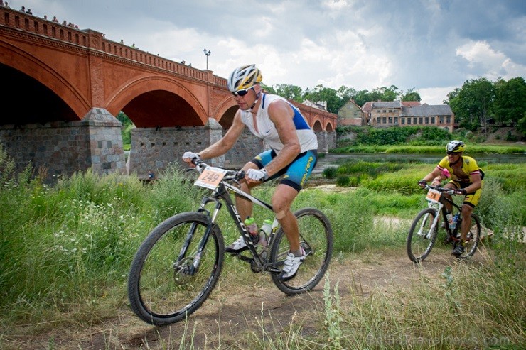 27.07.2014 Ventas upes krastos esošajā Kuldīgā norisinājās aizraujošā SEB MTB maratona 5. posms 129435