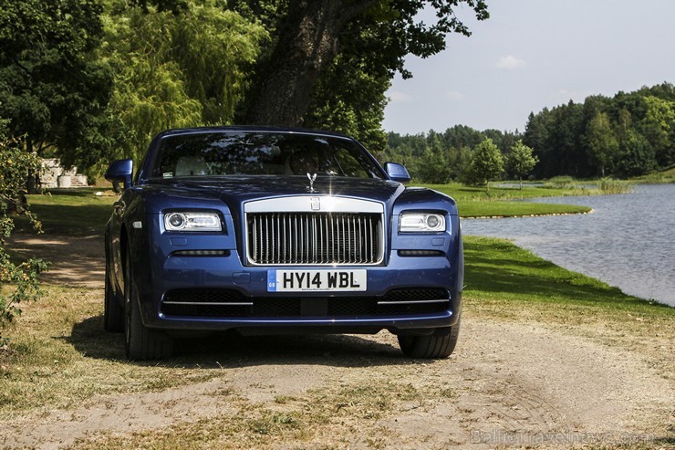 Ceļojums ar «Rolls Royce Wraith» uz Kuldīgu... maza atpūtas pauze Rūmenes muižā (www.Rumene.lv) 129537