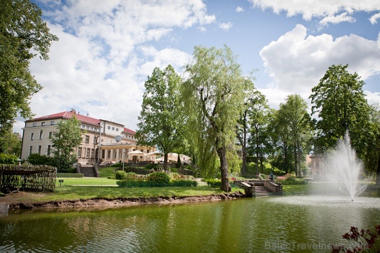 KOLONNA Hotel Cēsis - www.hotelkolonna.com 129646