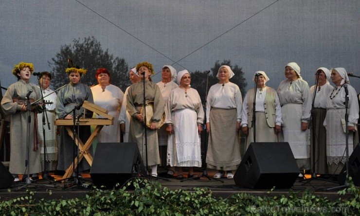 01.08.2014 vēstures rekonstrukciju klubi cīnījās par princeses Rozes atbrīvošanu un vakara noslēgumā koklētājs un princese Roze atkal satikās!Cīņas no 129983