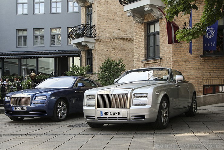 Travelnews.lv izbrauc ar jauno «Rolls-Royce Phantom Drophead Coupe» pa Kurzemi 130033