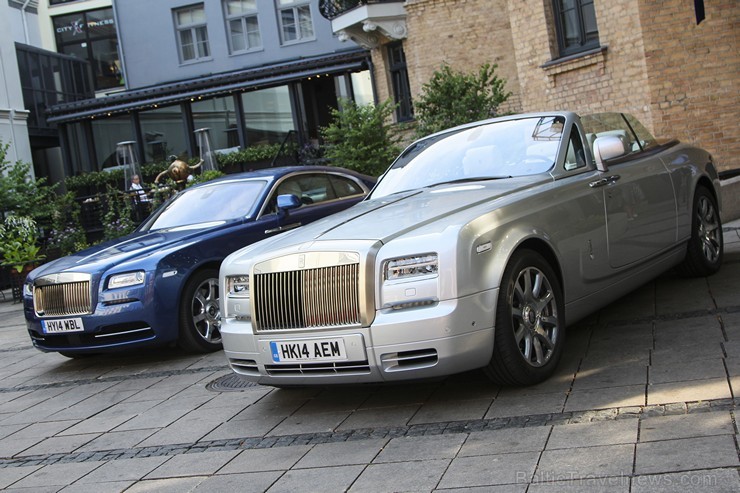 Travelnews.lv izbrauc ar jauno «Rolls-Royce Phantom Drophead Coupe» pa Kurzemi 130037