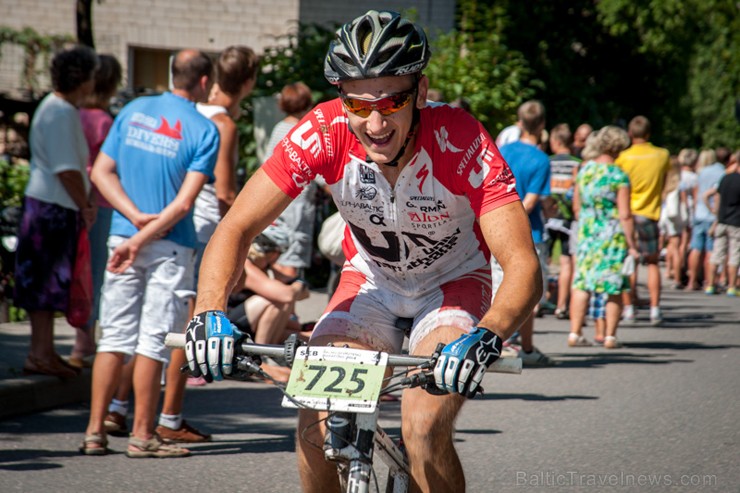 Svētdien Cēsīs norisinājās aizraujošā SEB MTB maratona sestais posms. 130620