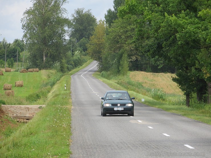 Travelnews.lv ar saliekamo velosipēdu «Tern Link C7» dodas divu dienu ceļojumā Rīga - Ērgļi - Pļaviņas - Jēkabpils - Līvāni - Preiļi - Aglona (255 km) 130745