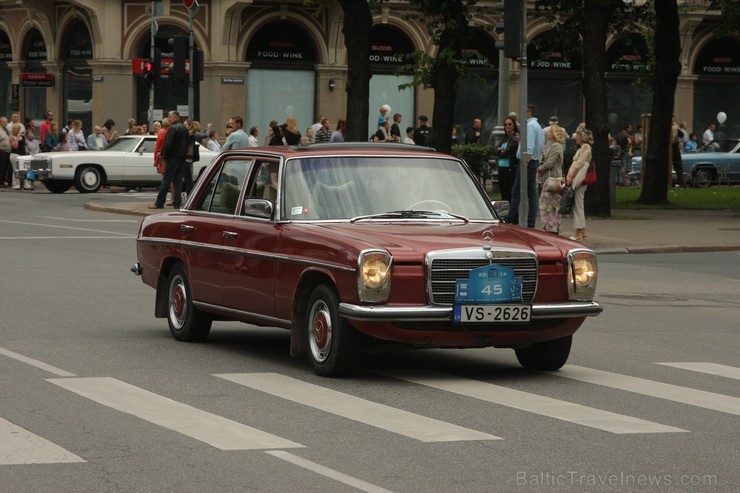 Jau devīto reizi noticis starptautiskais seno spēkratu salidojums «Riga Retro» 131073