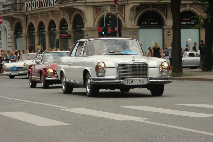 Jau devīto reizi noticis starptautiskais seno spēkratu salidojums «Riga Retro» 131081