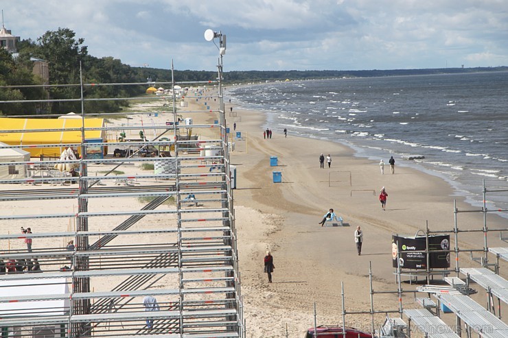 Jūrmalas 5 zvaigžņu viesnīcas Baltic Beach Hotel pludmale top gatava pludmales volejbola sacensībām «CEV Satellite Jūrmala» - Jurmala.beachvolley.lv 132116