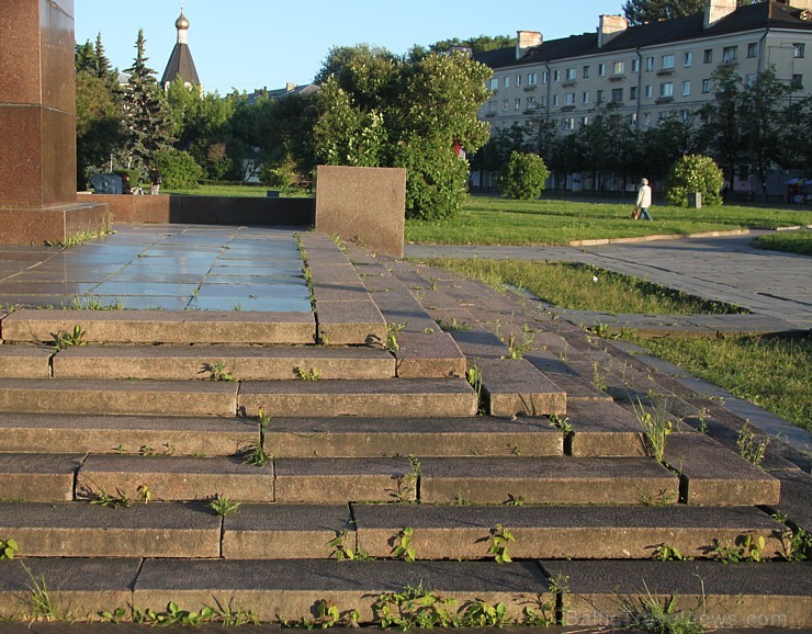 Atšķirībā no citiem kultūras un tūrisma objektiem Ļenina piemineklis ir labu laiku nekopts, lai gan pilsētas ainavā tas ir viens no galvenajiem objekt 132172