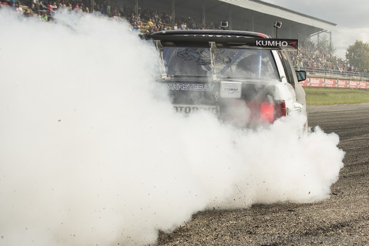 Ar spraigām cīņām aizvadīts Ziemeļeiropas drifta čempionāta noslēdzošais posms 132363