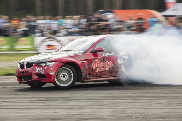 Ar spraigām cīņām aizvadīts Ziemeļeiropas drifta čempionāta noslēdzošais posms 132396