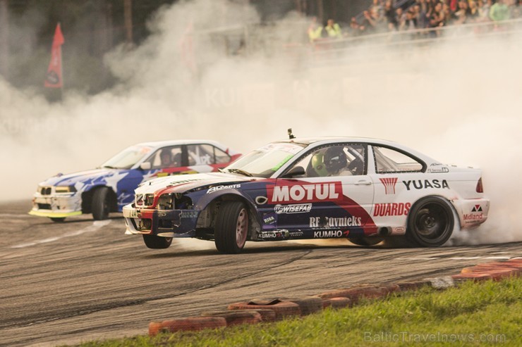 Ar spraigām cīņām aizvadīts Ziemeļeiropas drifta čempionāta noslēdzošais posms 132441