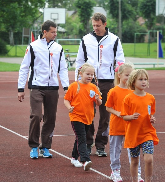 02.09.2014 ar sporta stundu Siguldas pilsētas vidusskolā tika atklāta Latvijā pirmā klase ar sporta novirzienu 132701