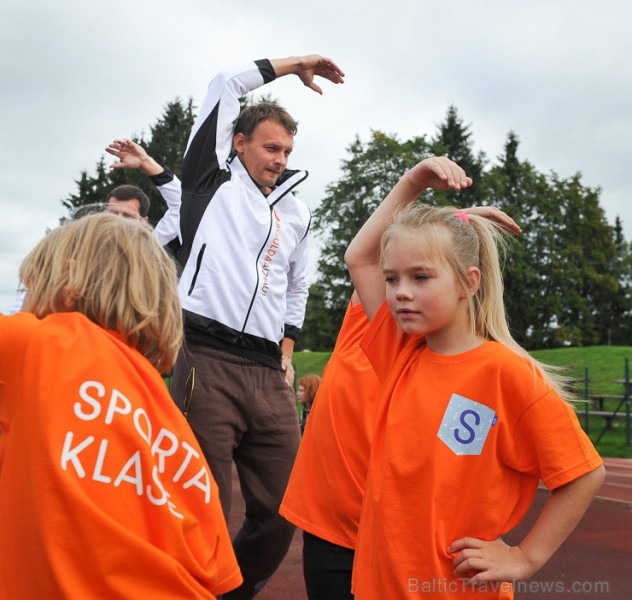 02.09.2014 ar sporta stundu Siguldas pilsētas vidusskolā tika atklāta Latvijā pirmā klase ar sporta novirzienu 132704