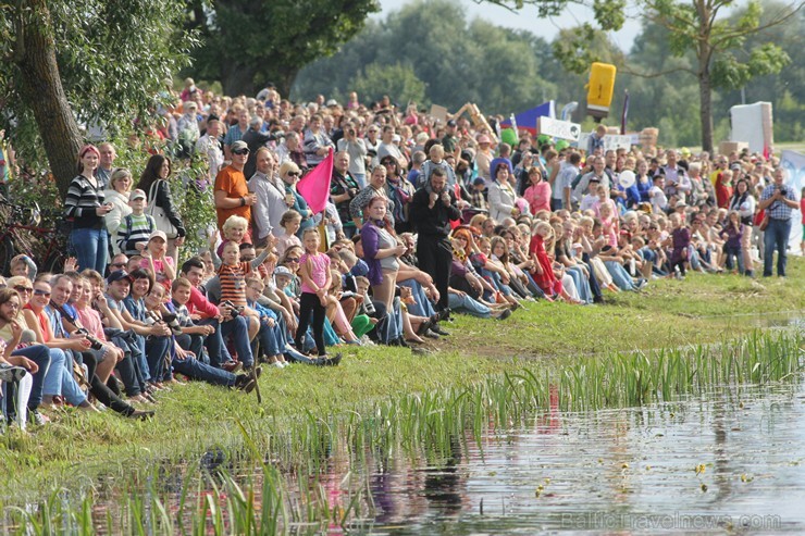 Jelgavā norisinājusies XII BALTAIS Piena paku laivu regate 132827