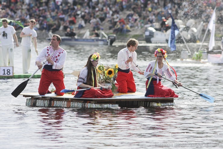 Jelgavā norisinājusies XII BALTAIS Piena paku laivu regate 132842