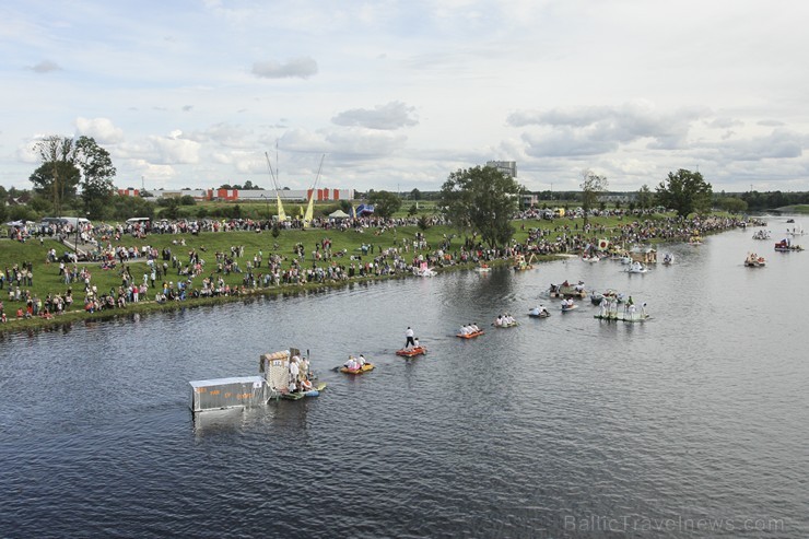 Jelgavā norisinājusies XII BALTAIS Piena paku laivu regate 132852