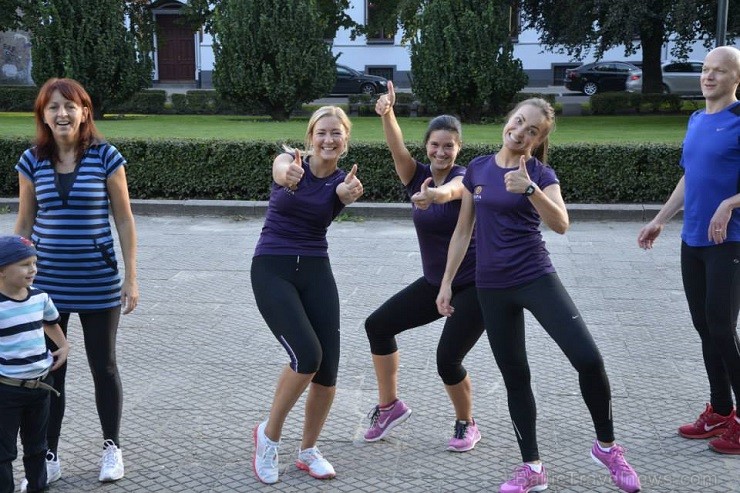 03.09.2014 Esplanādē noticis Radisson BLU un ESPA Rīga tematiskais skriešanas treniņš, kas organizēts pasākuma NIKE Riga Run ietvaros 133137