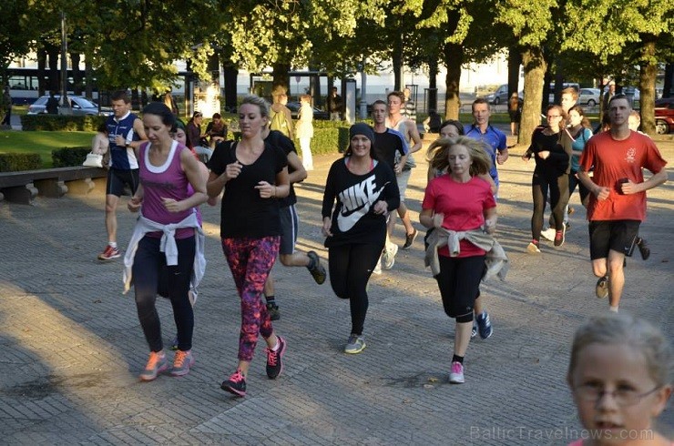 03.09.2014 Esplanādē noticis Radisson BLU un ESPA Rīga tematiskais skriešanas treniņš, kas organizēts pasākuma NIKE Riga Run ietvaros 133140