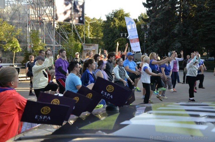 03.09.2014 Esplanādē noticis Radisson BLU un ESPA Rīga tematiskais skriešanas treniņš, kas organizēts pasākuma NIKE Riga Run ietvaros 133146