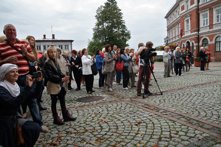 2014. gada 12. septembrī Cēsīs ar izglītojošu pastaigu pa Rīgas ielu atklājā Eiropas Kultūras mantojuma dienas - 