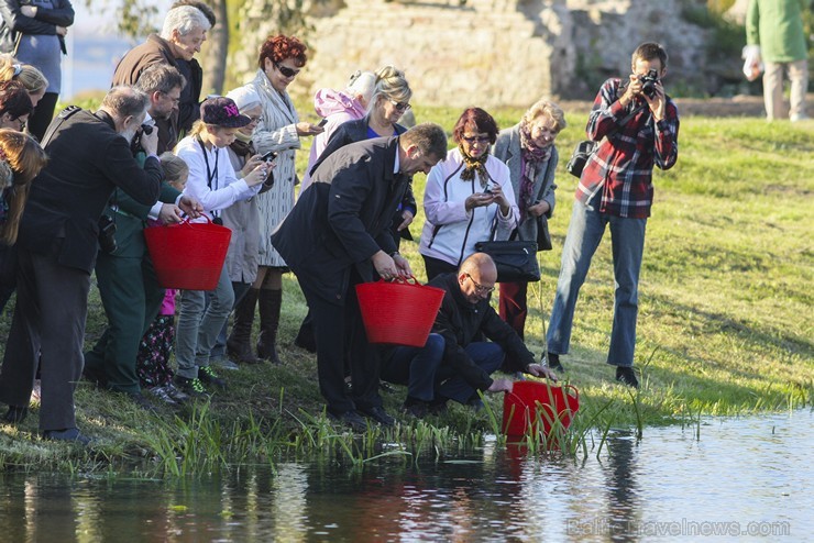 Atklāts Ķengaraga promenādes pagarinājums līdz Mazjumpravas muižai 135279