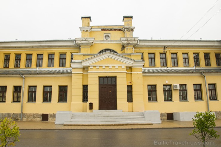 Gulbenes dzelzceļa stacija ir viena no lielākajām un greznākajām dzelzceļa staciju ēkām Latvijā 135594