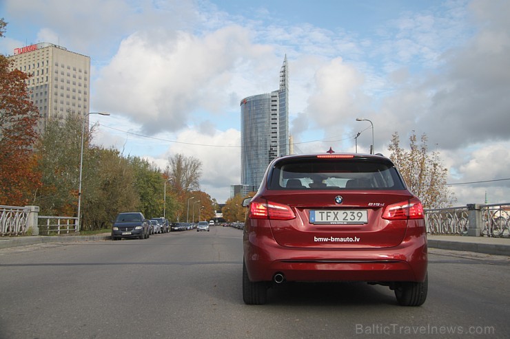 Travelnews.lv redakcija ceļo ar pirmo priekšpiedziņas BMW modeli (BMW 218d) 136049