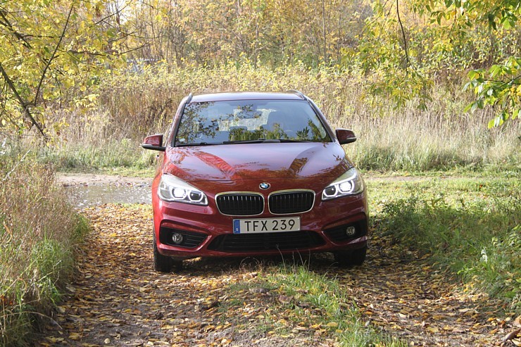 Travelnews.lv redakcija ceļo ar pirmo priekšpiedziņas BMW modeli (BMW 218d) 136056