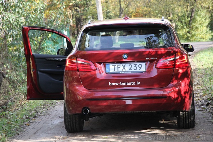 Travelnews.lv redakcija ceļo ar pirmo priekšpiedziņas BMW modeli (BMW 218d) 136059